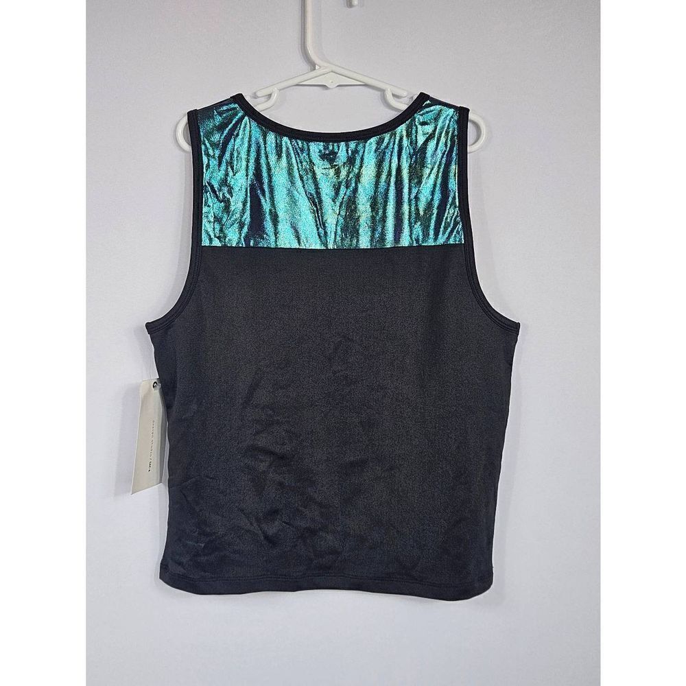 SA DESIGN STUDIO Crop Tee - Picture 6 of 8